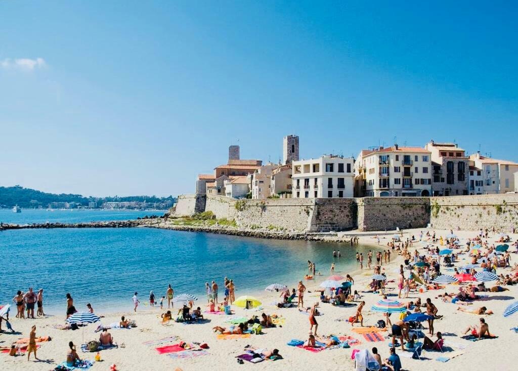 Апартаменти Appt Moderne Vieil Antibes 3 Piec Екстер'єр фото